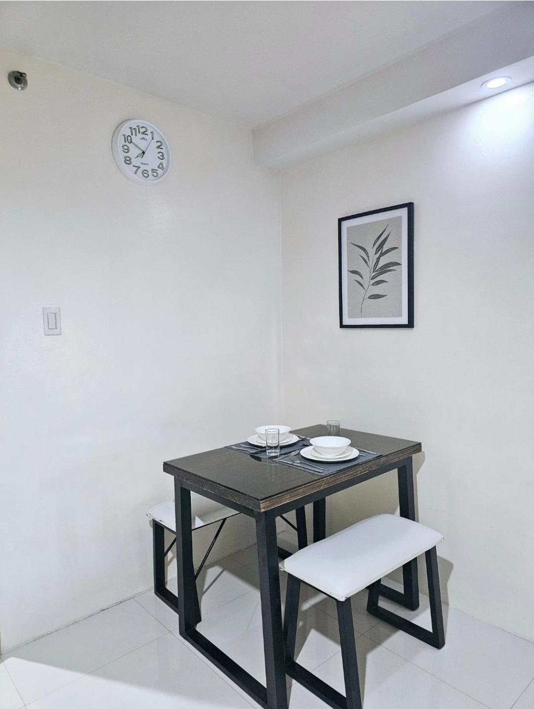 Persimmon Studios - Studio Unit- 16Th Floor - 1641 Cebu Buitenkant foto